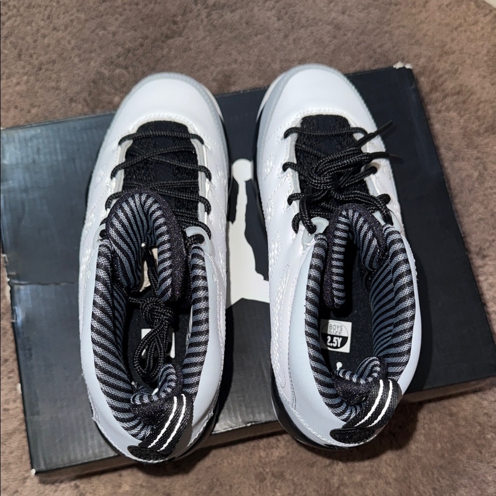 Jordan White and Gray High-Tops with Black Accents - Picture 5 of 12